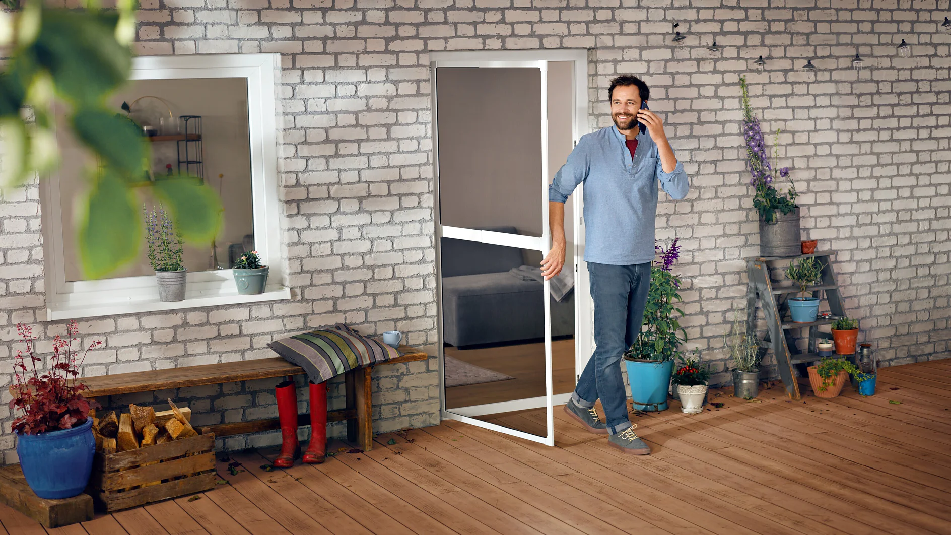 [en-en]Insect Stop Alu Mood visual for FALT Door solution 55415 (satisfaction moment)