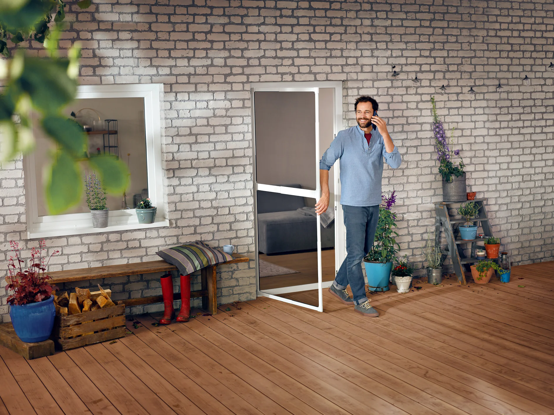 [en-en]Insect Stop Alu Mood visual for FALT Door solution 55415 (satisfaction moment)