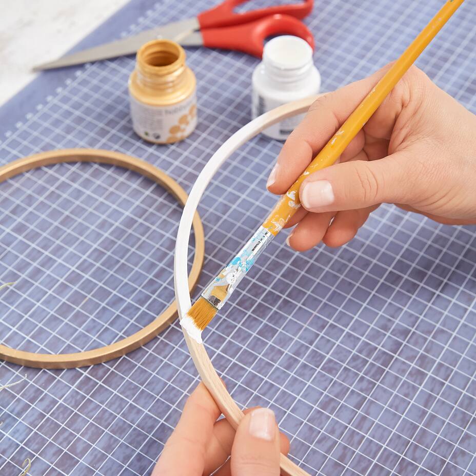 round wood frames for crafts