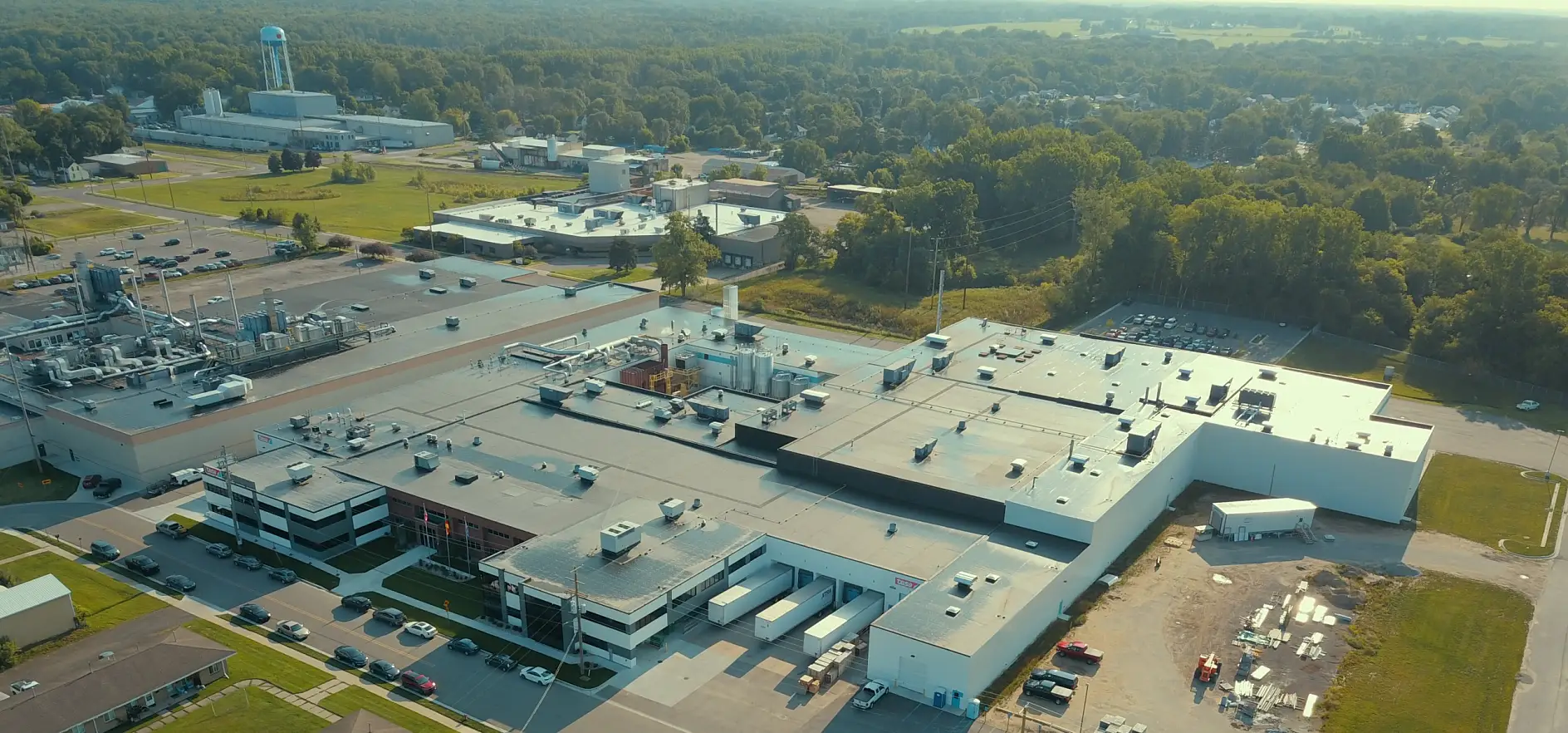 The tesa site in Sparta, Michigan, was completely converted to solvent-free production, un-derscoring tesa’s sustainability strategy.