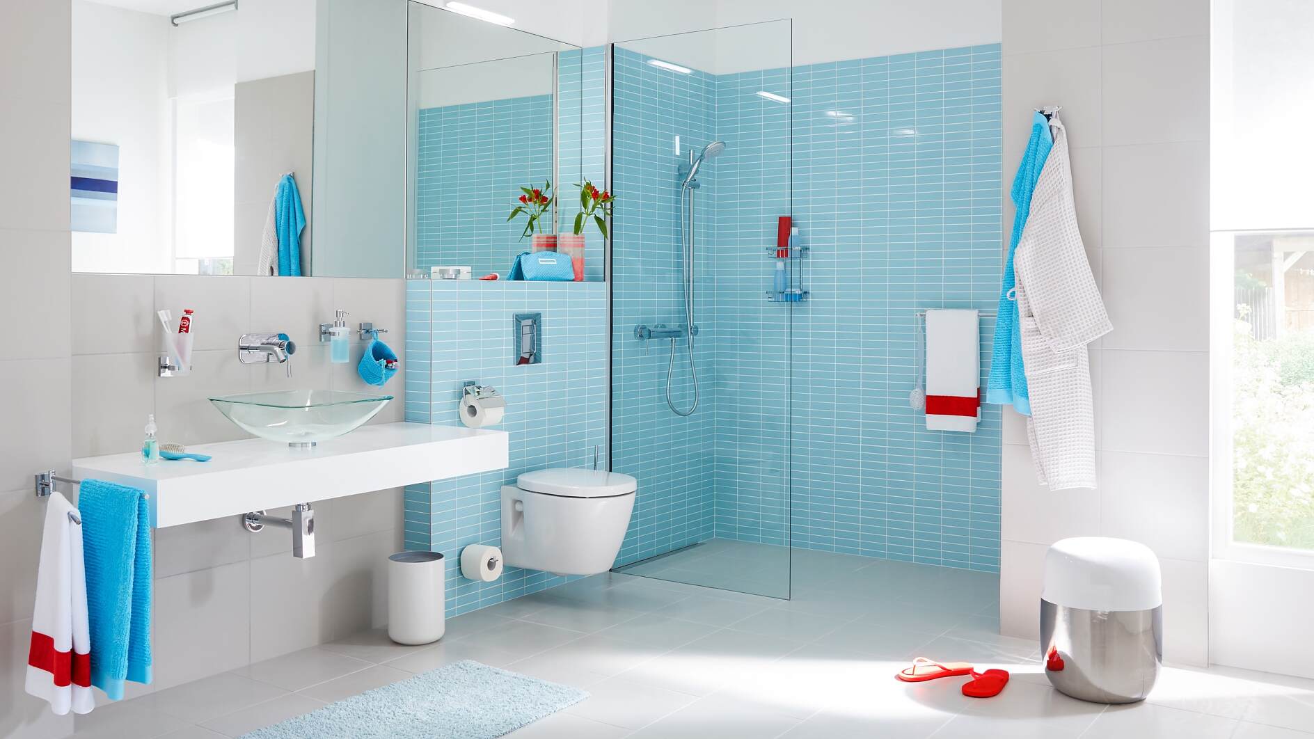 Transforma tu ducha con el elegante y funcional embellecedor de