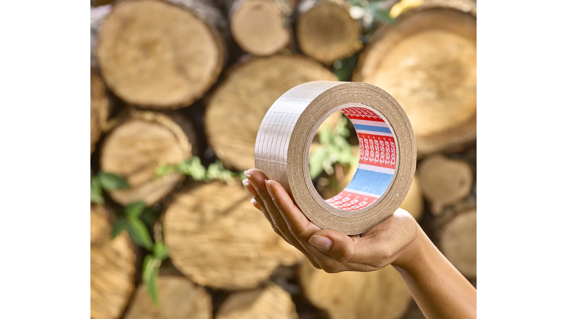 Avec du papier provenant de sources renouvelables